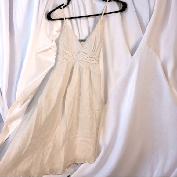 π«Άπ»-Just IN Time4Spring-White baby doll dress - Picture 4 of 6